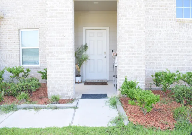 Photo 3 of Single family home for sale at 3016 Magnolia Blossom Ln, Richmond, TX 77469 | MLS# 36122131 | Listing updated on 2026-10-02