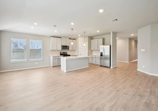 Photo 4 of Single family home for sale at 31028 Fermo Hills Ln, Huffman, TX 77336 | MLS# 87468378 | Listing updated on 2026-08-18