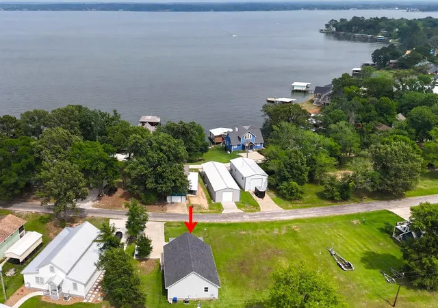 Photo 2 of Single family home for sale at 1345 Indian Hl Blvd, Livingston, TX 77351 | MLS# 40570612 | Listing updated on 2026-05-22
