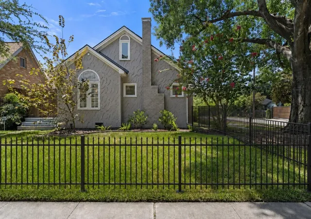 36th image of 714 Ridge St, Houston, TX 77009 | MLS# 94881342