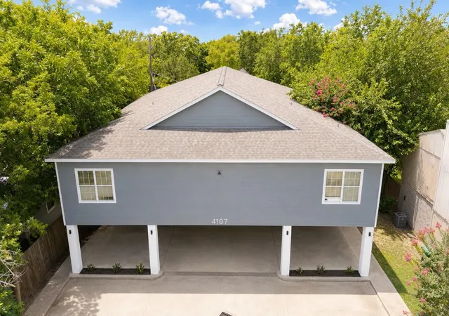 2nd image of 4107 Lark Ln, Houston, TX 77025
