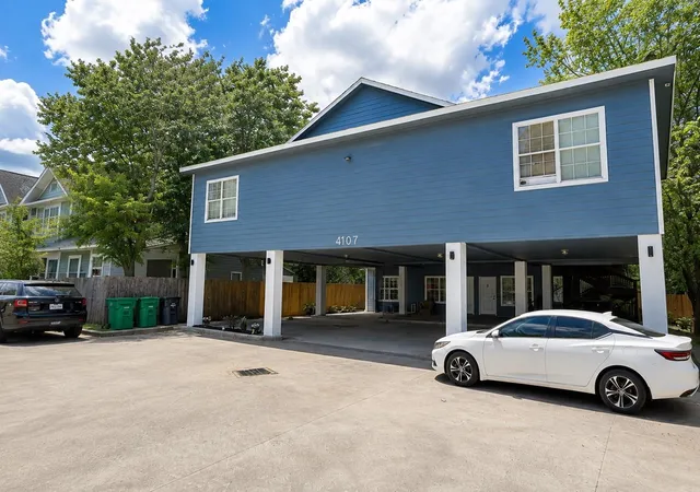 2nd image of 4107 Lark Ln #6, Houston, TX 77025 | MLS# 31785492