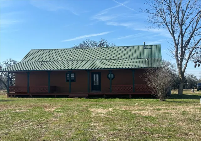 3rd image of 1706 Goodson Loop, Pinehurst, TX 77362 | MLS# 49950122