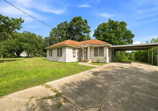 2nd image of 4622 South St, Brookshire, TX 77423 | MLS# 75650260