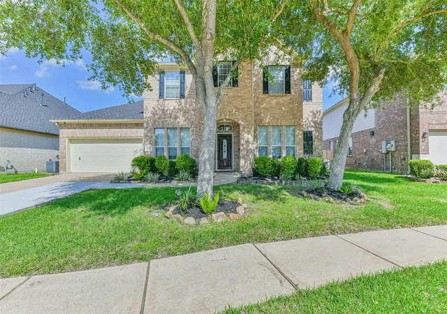 Homes for sale in Pearland, TX | 2425 Harbor Chase Dr, Pearland, TX 77584 | MLS# 81857594