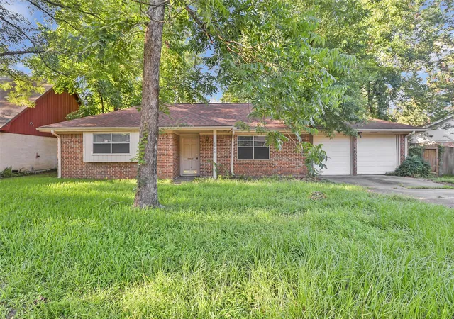 1st image of 1015 Stevens Ave, Conroe, TX 77301 | MLS# 32339001