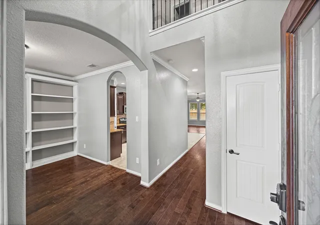 5th image of 17206 Lowell Lake Ln, Humble, TX 77346 | MLS# 68843625