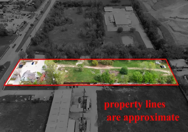 Photo 1 of Land for sale at 1326 Almeda Genoa Rd, Houston, TX 77047 | MLS# 29395311 | Listing updated on 2026-09-25