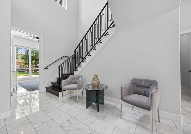 Photo 3 of Single family home for sale at 14002 Woodthorpe Ln, Houston, TX 77079 | MLS# 38528453 | Listing updated on 2026-09-21