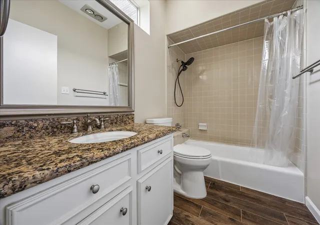 20th image of 1714 S Gessner Rd, Houston, TX 77063 | MLS# 71326165