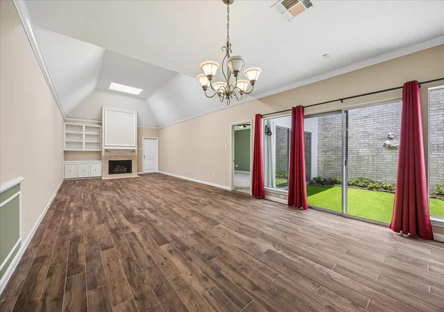 2nd image of 1714 S Gessner Rd, Houston, TX 77063 | MLS# 71326165