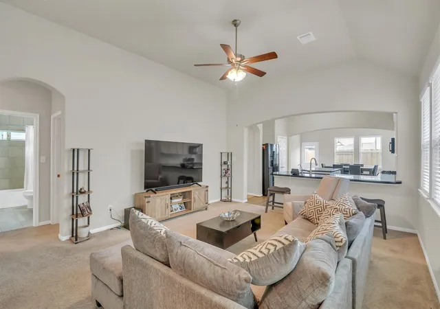 Photo 3 of Single family home for sale at 5339 Basquiat Dr, Houston, TX 77048 | MLS# 52673371 | Listing updated on 2026-09-08