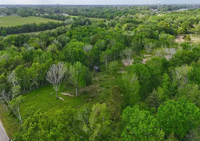Photo 4 of Land for sale at 7600 Hacker Rd, Hitchcock, TX 77563 | MLS# 34658538 | Listing updated on 2026-04-23
