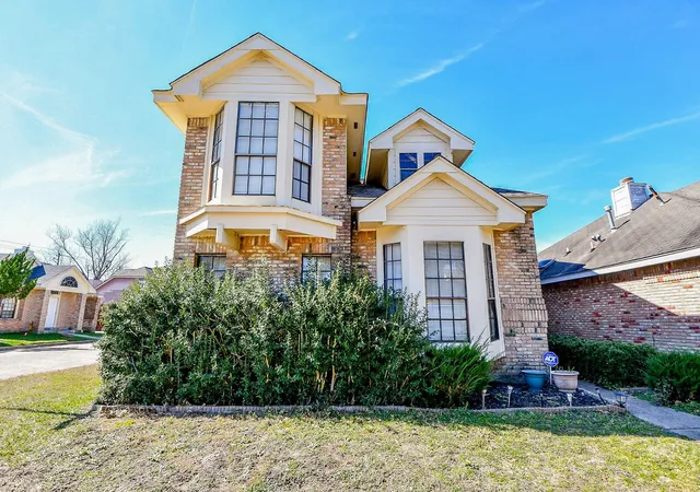 Photo 1 of Single family home for sale at 8628 Beechcrest St, Houston, TX 77083 | MLS# 41554390 | Listing updated on 2026-06-27