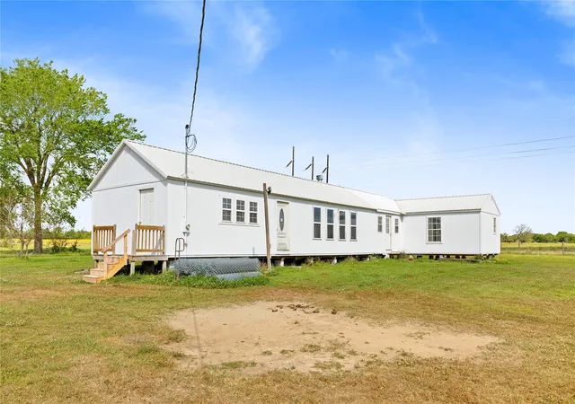 Homes for sale in Iola, TX | 7171 Breezewood Dr, Iola, TX 77861 | MLS# 49340403