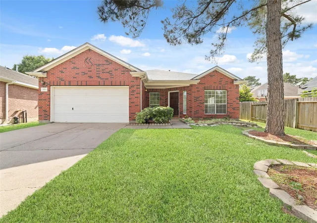 Photo 1 of Single family home for sale at 10011 Redoak Pass Ln, Houston, TX 77064 | MLS# 54787904 | Listing updated on 2026-09-12