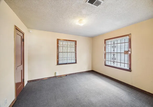 Photo 4 of Single family home for sale at 5711 Pardee St, Houston, TX 77026 | MLS# 24683332 | Listing updated on 2026-06-19