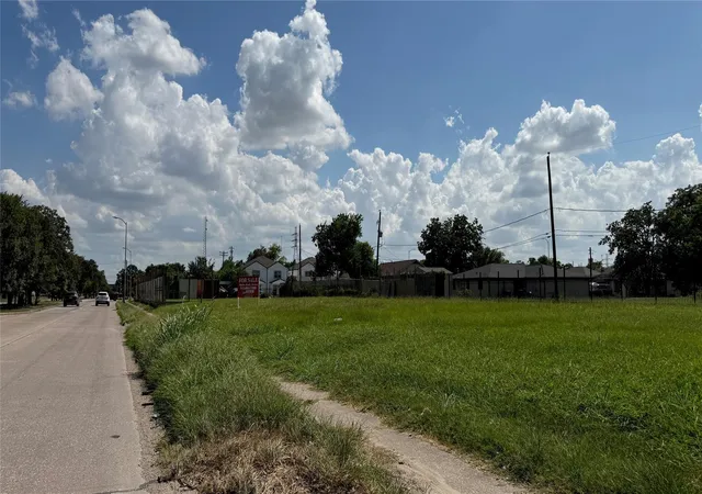 1st image of Tbd Wayside St, Houston, TX 77028 | MLS# 13788271