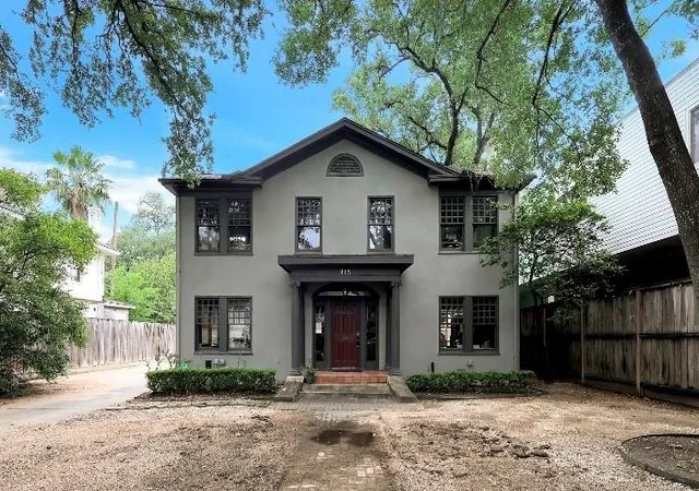 2nd image of 815 Hawthorne St, Houston, TX 77006 | MLS# 90950703