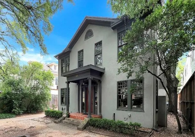3rd image of 815 Hawthorne St, Houston, TX 77006 | MLS# 90950703