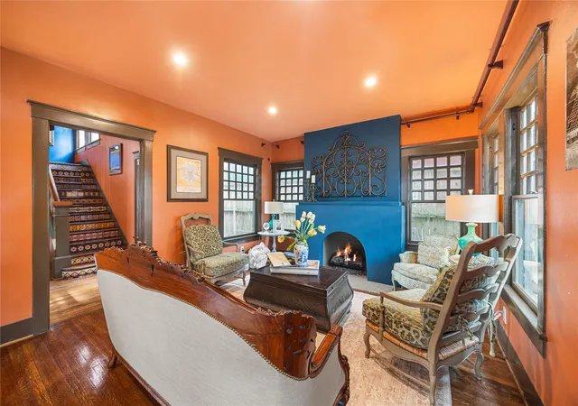 5th image of 815 Hawthorne St, Houston, TX 77006 | MLS# 90950703