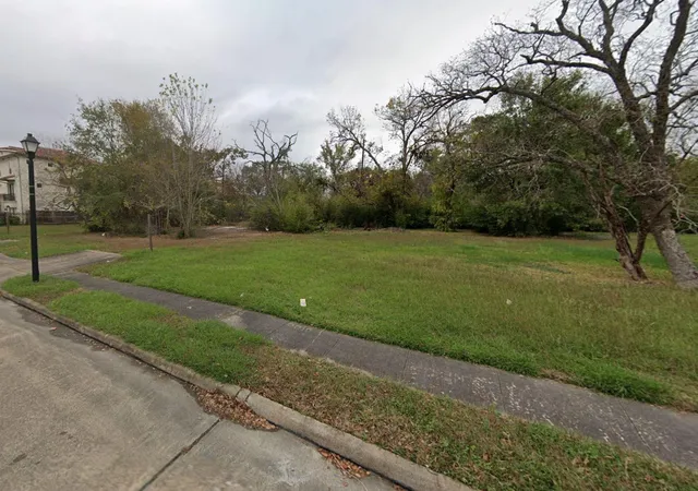Land for sale at 5506 Mcculloch Cir, Houston, TX 77056 | MLS# 65089543