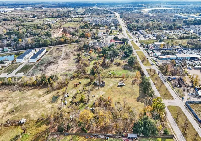 Photo 4 of Land for sale at 13015 Cullen Blvd, Houston, TX 77047 | MLS# 82722099 | Listing updated on 2026-08-31