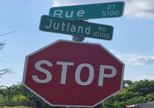 Photo 3 of Land for sale at 0000 Rue St, Houston, TX 77007 | MLS# 28440930 | Listing updated on 2026-04-22