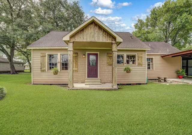 4th image of 922 Runneburg Rd, Crosby, TX 77532 | MLS# 62470165