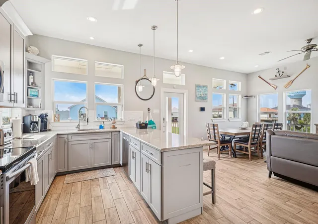 Photo 2 of Single family home for sale at 22212 Cantina Dr, Galveston, TX 77554 | MLS# 79597054 | Listing updated on 2026-09-19