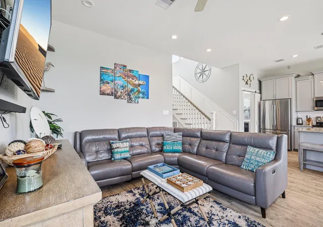Photo 4 of Single family home for sale at 22212 Cantina Dr, Galveston, TX 77554 | MLS# 79597054 | Listing updated on 2026-09-20