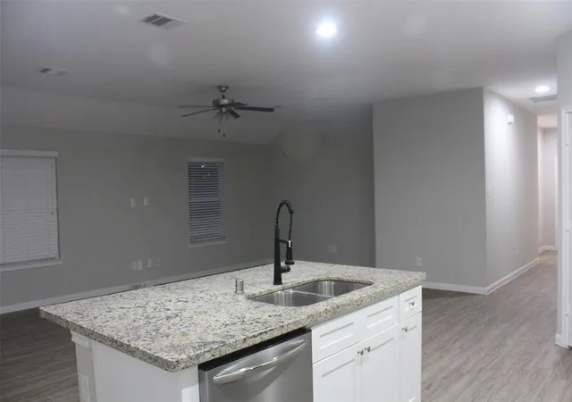 Photo 3 of Single family home for sale at 26433 Easy St, Magnolia, TX 77355 | MLS# 5765518 | Listing updated on 2026-09-12