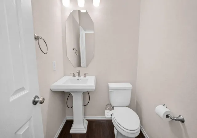 39th image of 2964 Jade Springs Ln, Pearland, TX 77584 | MLS# 67049009
