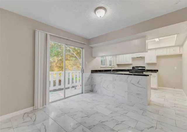 Photo 3 of Sale Pending at 8622 Connaught Garden Dr, Houston, TX 77083 | MLS# 65145167 | Listing updated on 2026-08-17