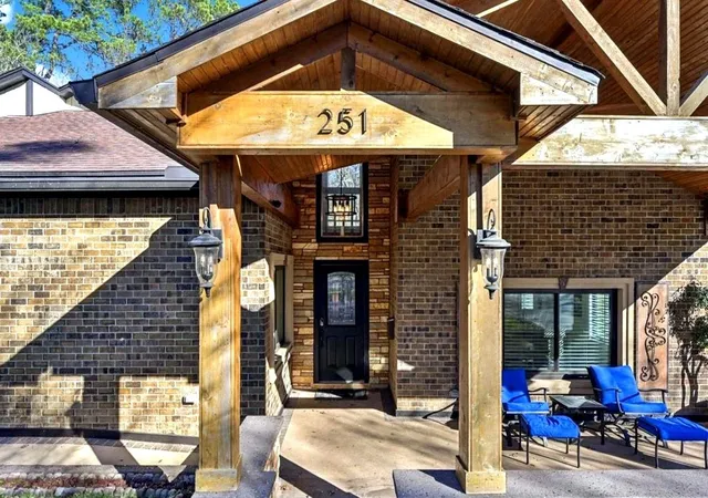 4th image of 251 Springs Edge Dr, Montgomery, TX 77356 | MLS# 53860212