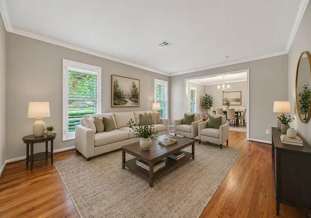 Photo 3 of Single family home for sale at 5638 Sanford Rd, Houston, TX 77096 | MLS# 14960214 | Listing updated on 2026-08-26