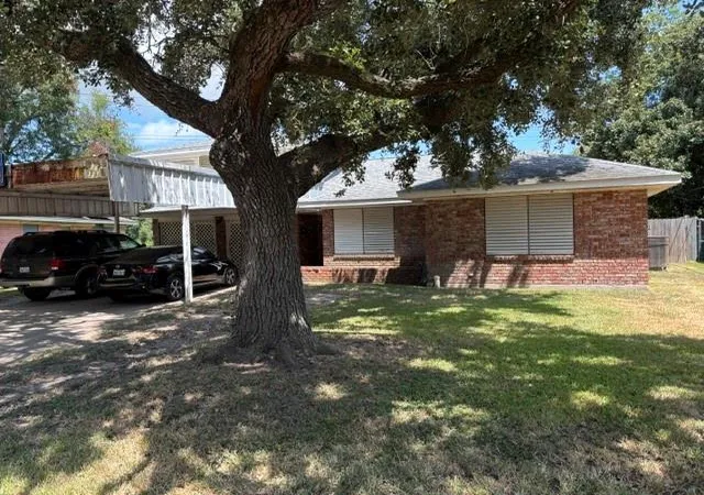 Photo 1 of Single family home for sale at 1909 11th Ave, La Marque, TX 77568 | MLS# 24426531 | Listing updated on 2026-08-29