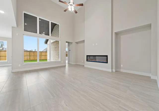 Photo 3 of Single family home for sale at 221 Silver Sage Ct, Conroe, TX 77304 | MLS# 59548715 | Listing updated on 2026-09-12