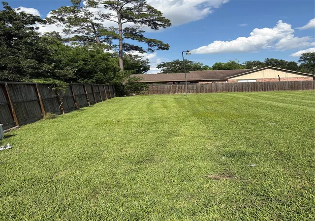 4th image of 0 E Nyssa Road St, Houston, TX 77078 | MLS# 90862046