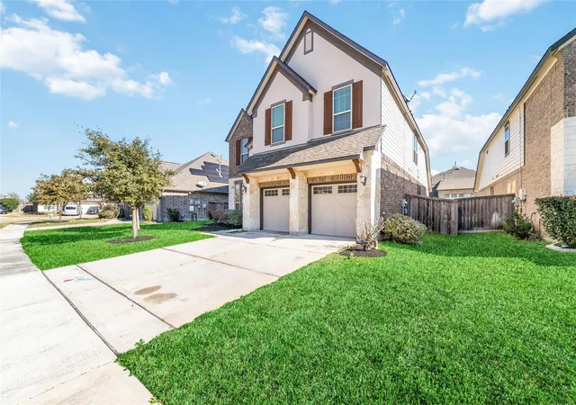 Photo 2 of Single family home for sale at 9410 Isabel Bay Ln, Cypress, TX 77433 | MLS# 69564798 | Listing updated on 2026-06-22