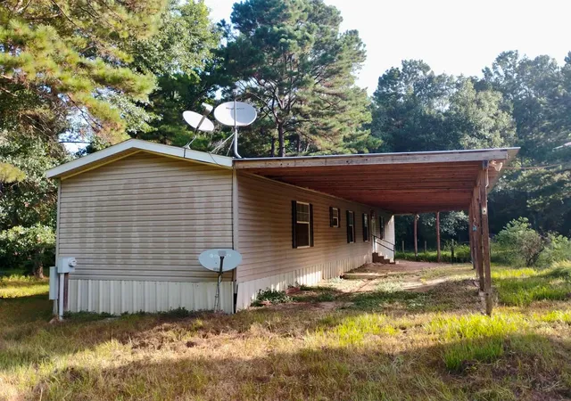Photo 3 of Single family home for sale at 746 County Road 1015, Woodville, TX 75979 | MLS# 91158088 | Listing updated on 2026-08-26