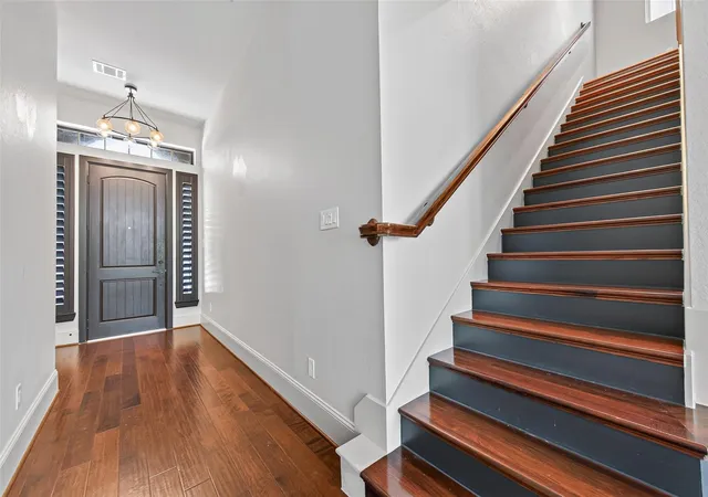 4th image of 11008 Aspen Reserve Wy, Houston, TX 77043 | MLS# 31655625