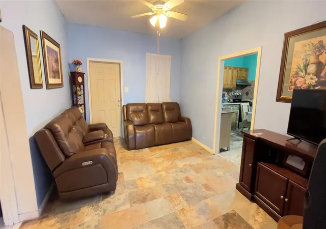 Photo 3 of Single family home for sale at 102 County Rd 3479j, Cleveland, TX 77327 | MLS# 51097953 | Listing updated on 2026-02-18