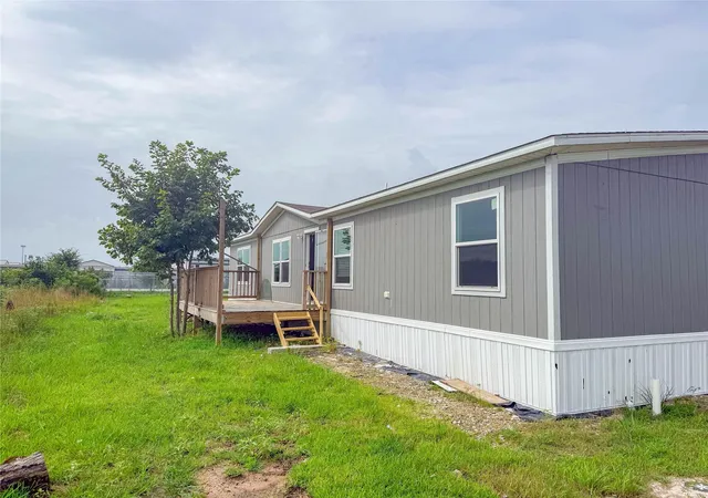 Photo 1 of Single family home for sale at 120 Road 5608, Cleveland, TX 77327 | MLS# 77696529 | Listing updated on 2026-07-29