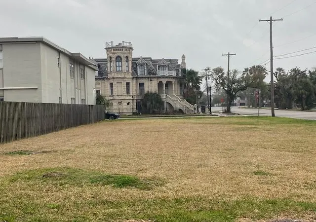 Photo 1 of Land for sale at 1628 Sealy St, Galveston, TX 77550 | MLS# 35189144 | Listing updated on 2026-06-17