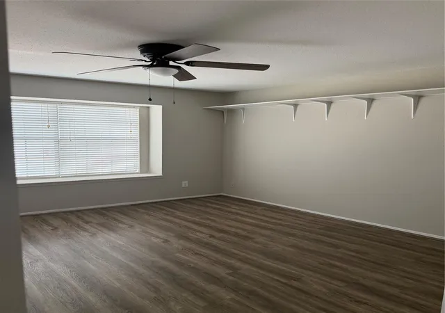 image of 4444 Victory Dr, Houston, TX 77088