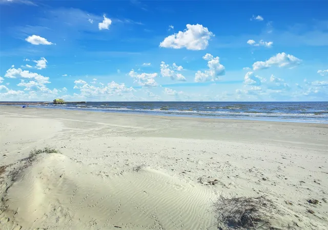 Photo 4 of Condo for sale at 6300 Seawall Blvd #3230, Galveston, TX 77551 | MLS# 20854244 | Listing updated on 2026-07-18