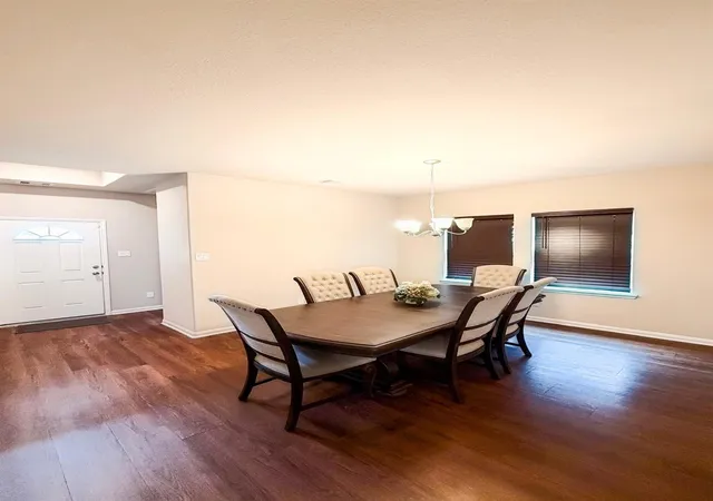 Photo 3 of Single family home for sale at 101 White Wing Ln, Sealy, TX 77474 | MLS# 64132260 | Listing updated on 2026-08-25