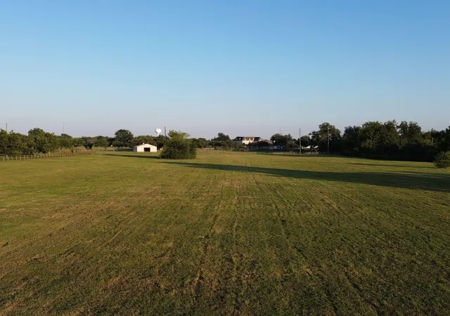 Photo 4 of Land for sale at 2923 Blue Grass Dr, Richmond, TX 77406 | MLS# 4272038 | Listing updated on 2026-01-23