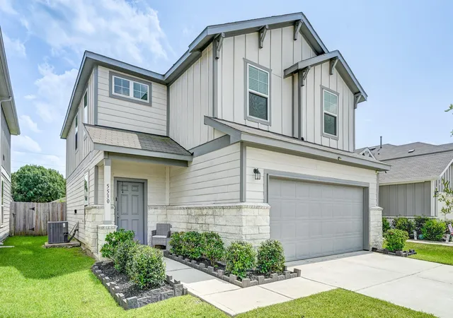 Photo 3 of Single family home for sale at 5530 Broad Spruce St, Spring, TX 77373 | MLS# 29383647 | Listing updated on 2026-07-07